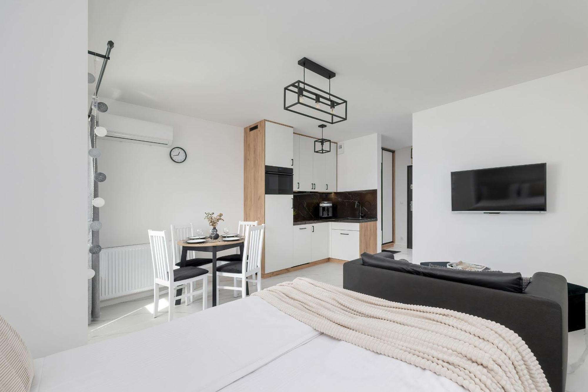 Plac Slowianski Apartments With Balcony Swinoujscie Center By Noclegi Renters Exterior photo